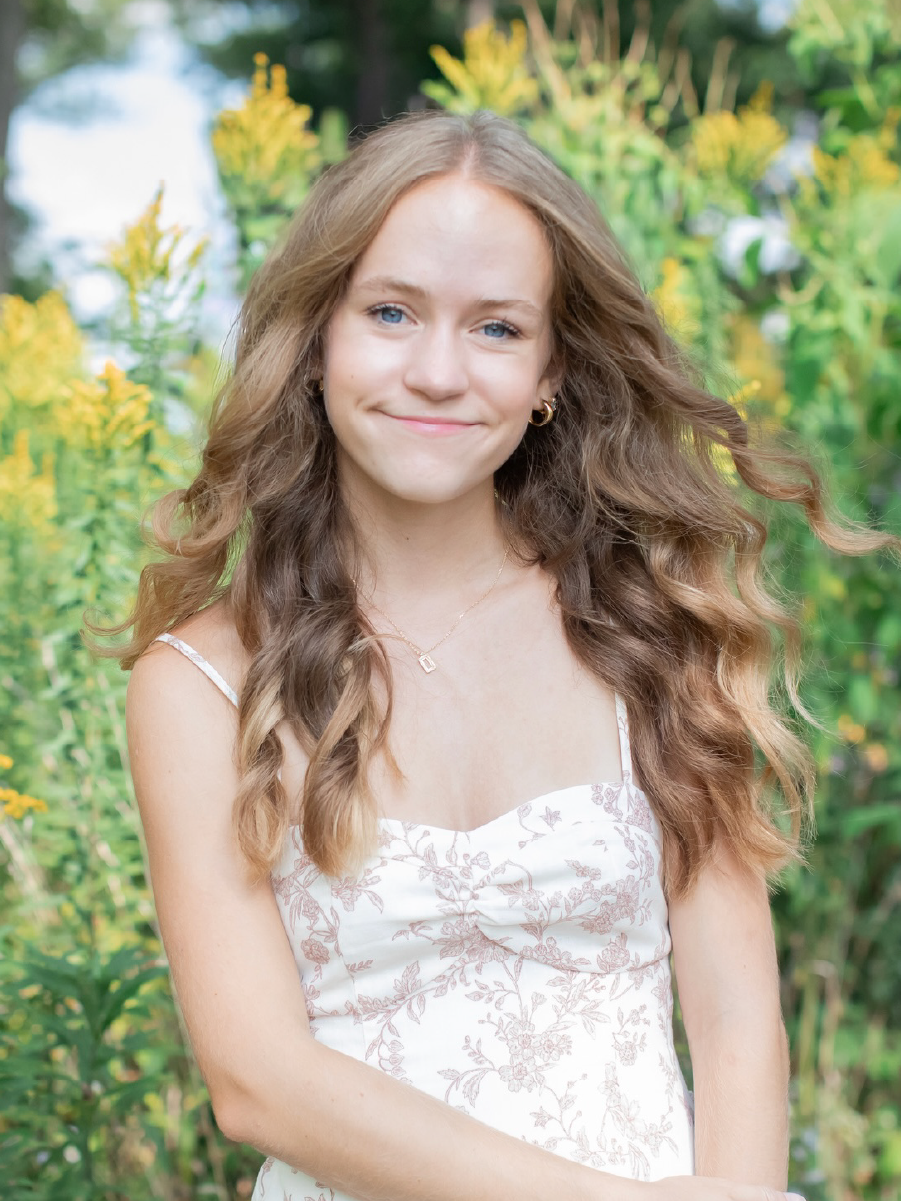 Sadie Jewell headshot